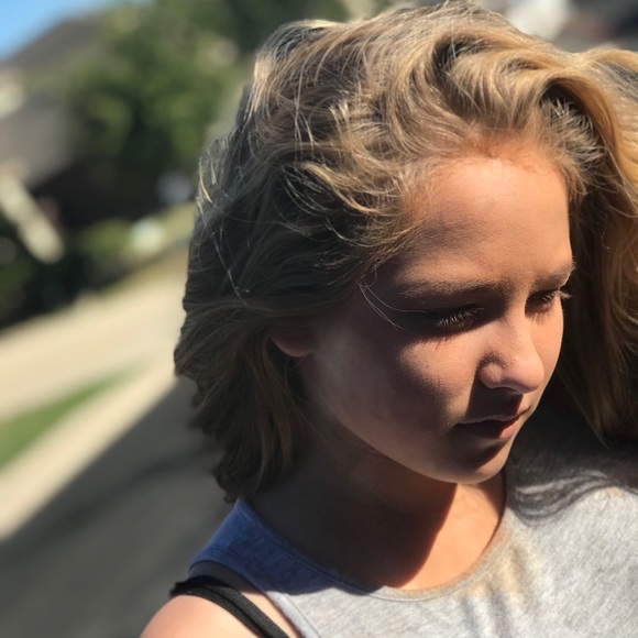 Meet your Posher, Sarah - Picture 1 of 1